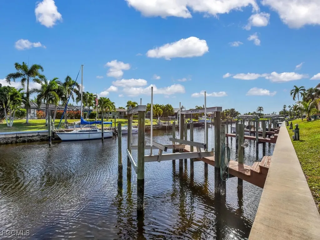 3901 Del Prado Boulevard S Cape Coral FL 33904