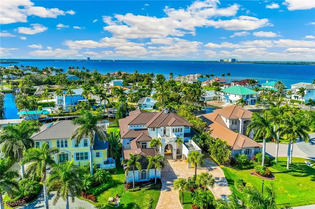 15090 Intracoastal Court Fort Myers FL 33908