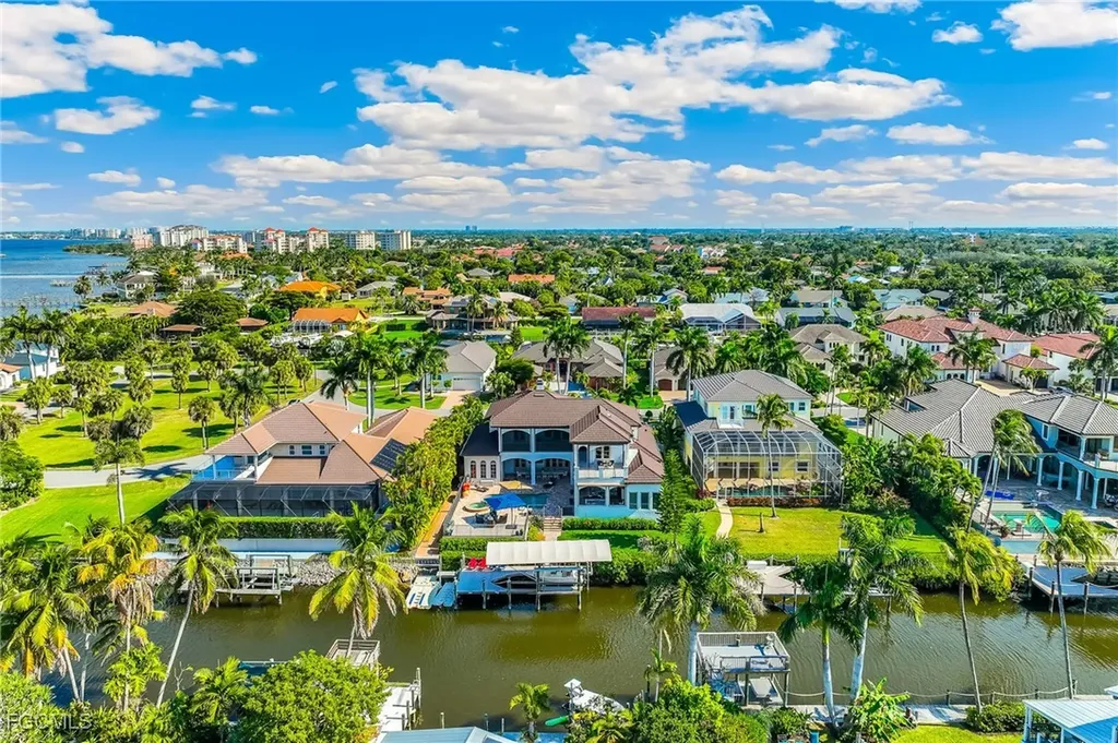 15090 Intracoastal Court Fort Myers FL 33908