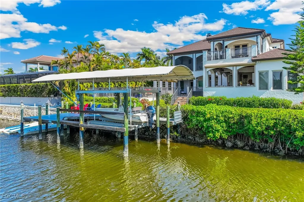 15090 Intracoastal Court Fort Myers FL 33908
