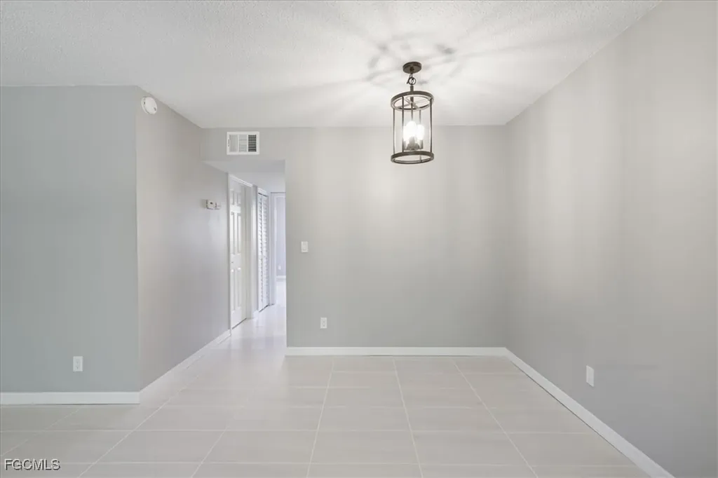 3225 E Riverside Drive Fort Myers FL 33905