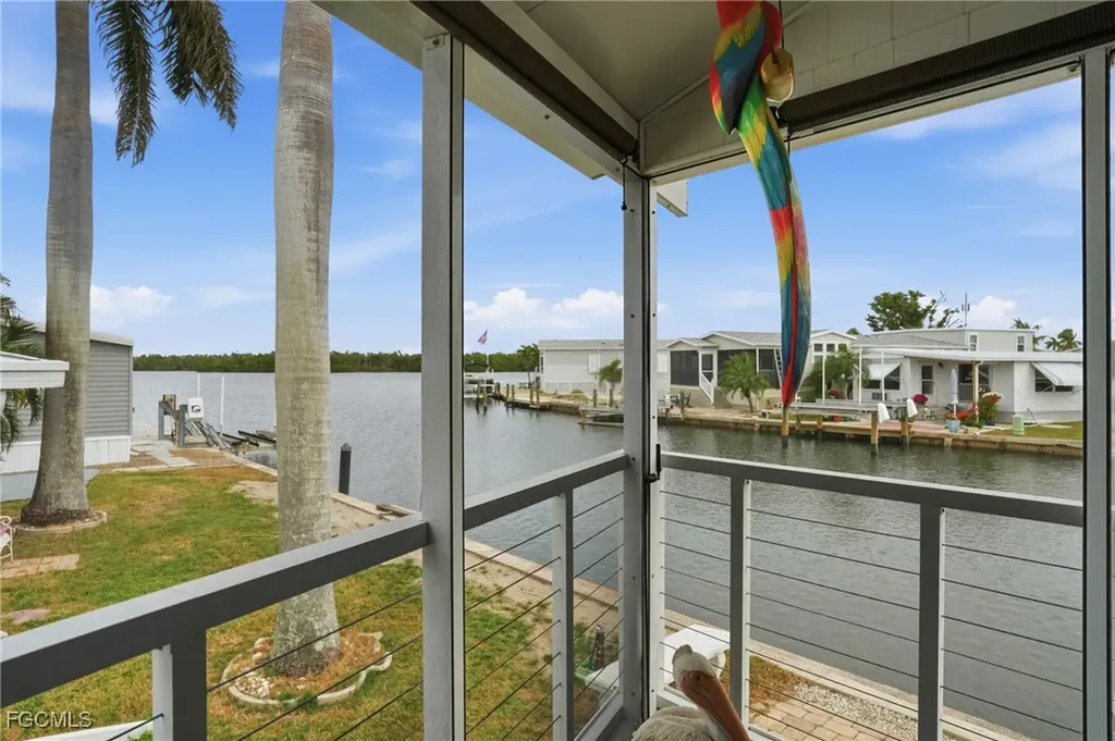 4 Galleon Way Fort Myers Beach FL 33931