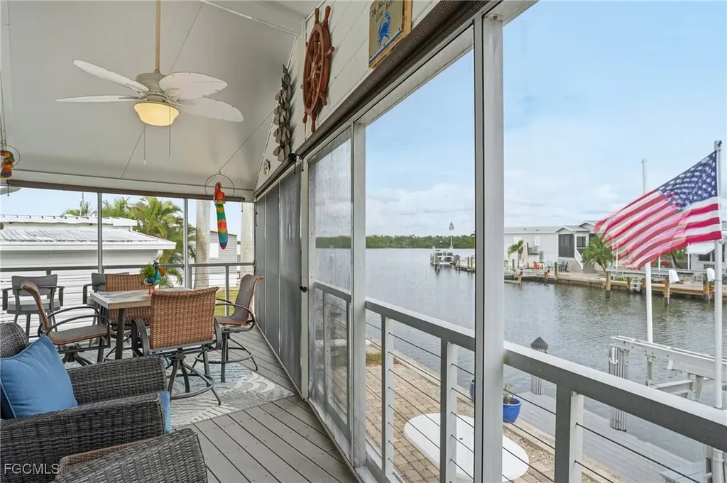 4 Galleon Way Fort Myers Beach FL 33931