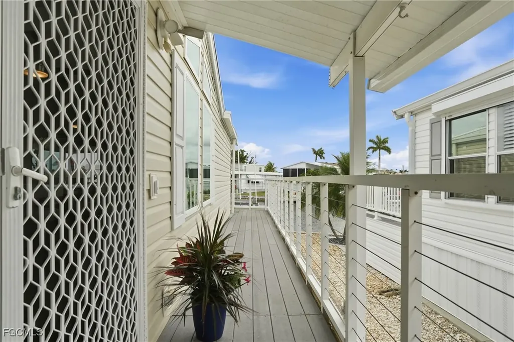 4 Galleon Way Fort Myers Beach FL 33931