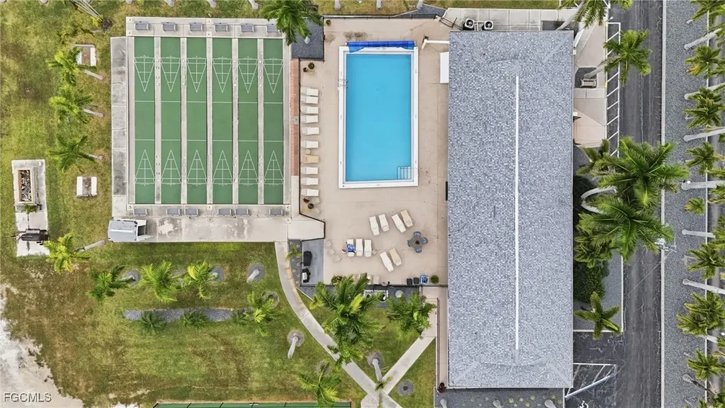 4 Galleon Way Fort Myers Beach FL 33931