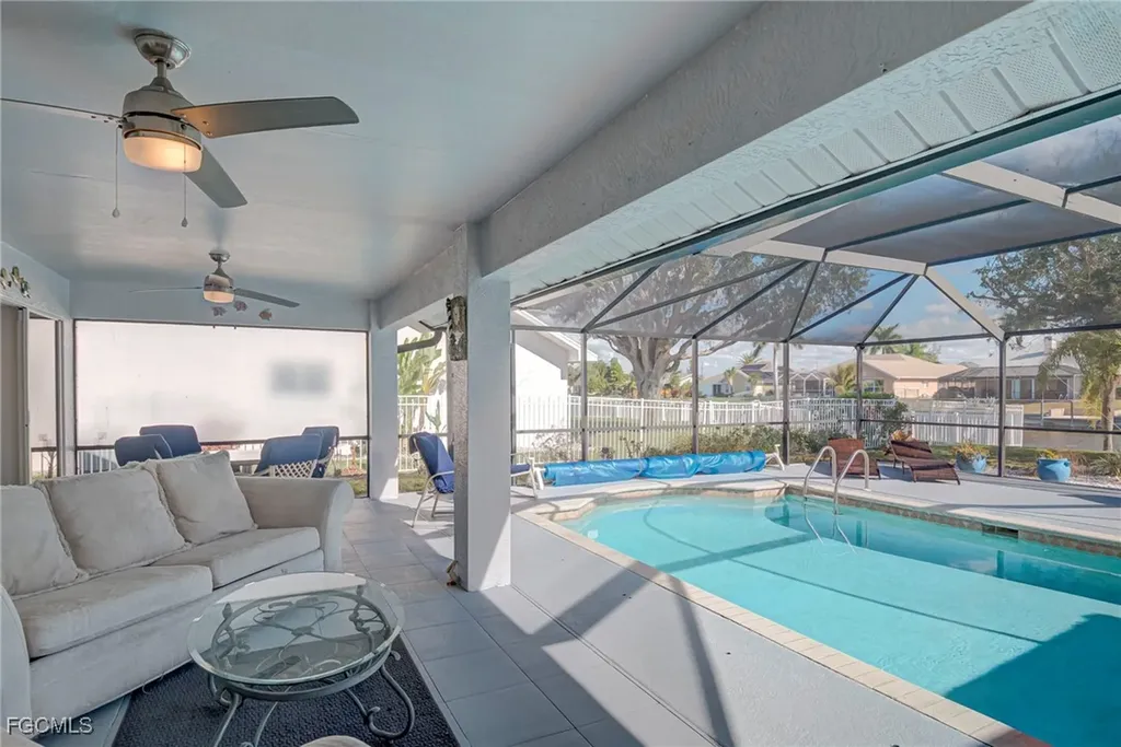 2121 SE 5th Court Cape Coral FL 33990