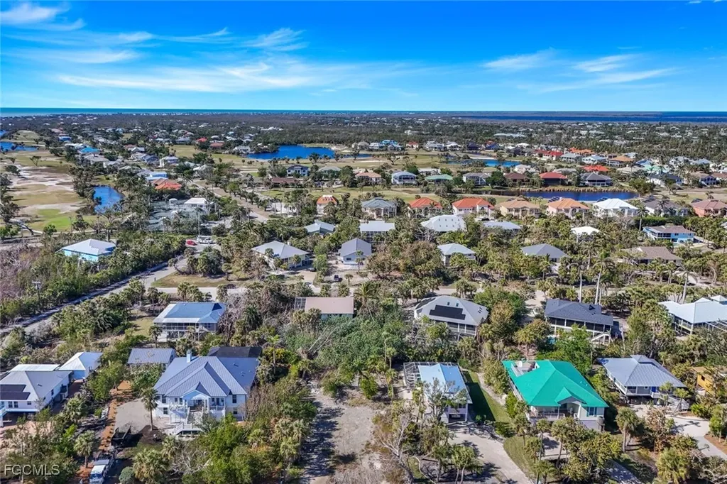 651 Donax Street Sanibel FL 33957
