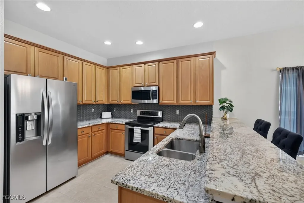 9720 Gladiolus Preserve Circle Fort Myers FL 33908