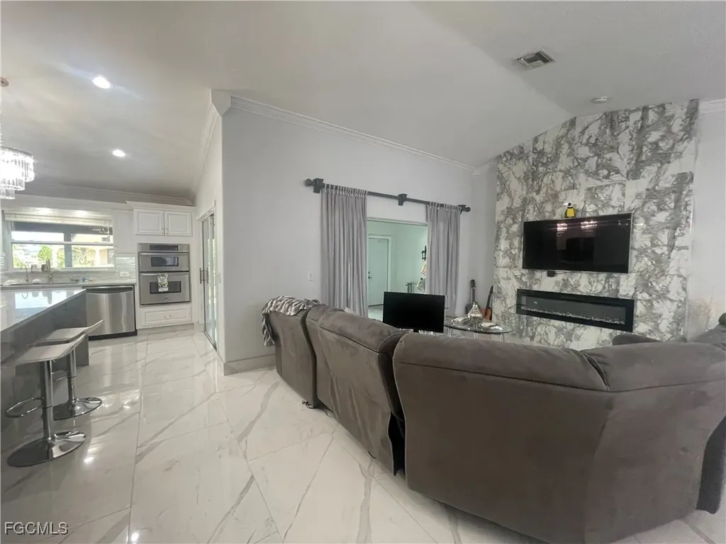 920 Alaska Avenue Lehigh Acres FL 33971