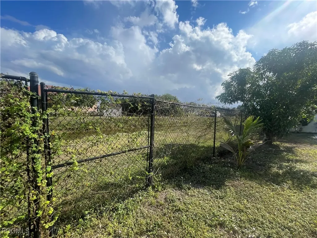 920 Alaska Avenue Lehigh Acres FL 33971