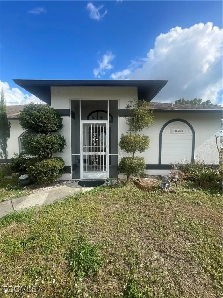 920 Alaska Avenue Lehigh Acres FL 33971