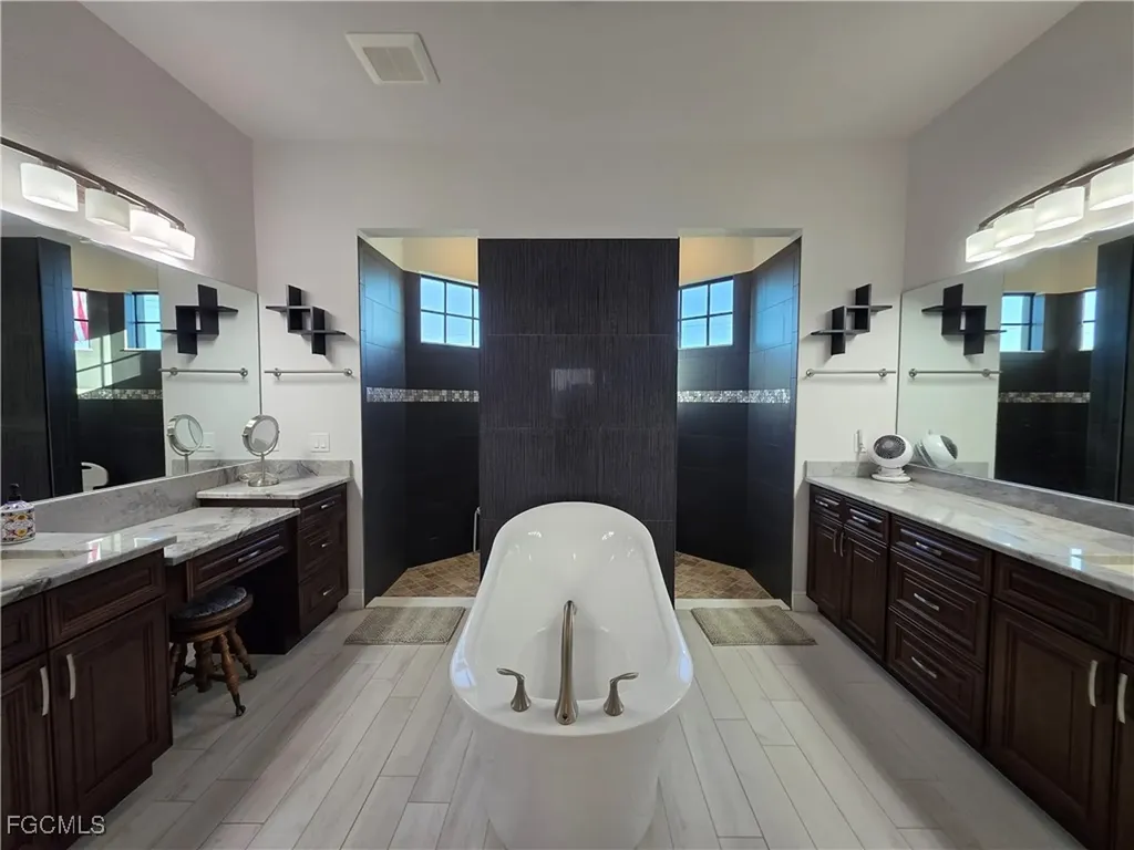 1255 NW 38th Avenue Cape Coral FL 33993