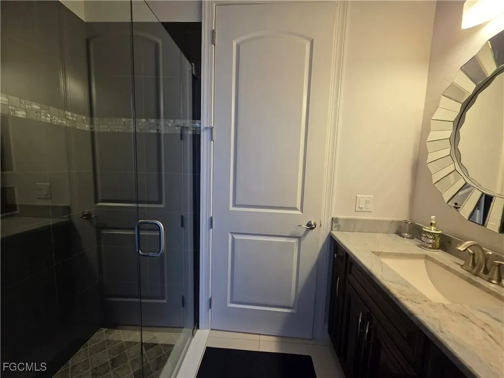1255 NW 38th Avenue Cape Coral FL 33993
