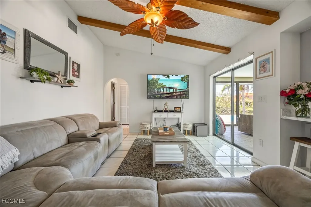 132 SW 34th Lane Cape Coral FL 33914