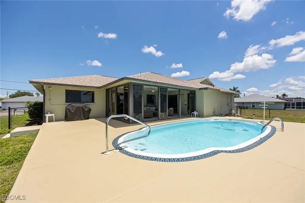132 SW 34th Lane Cape Coral FL 33914