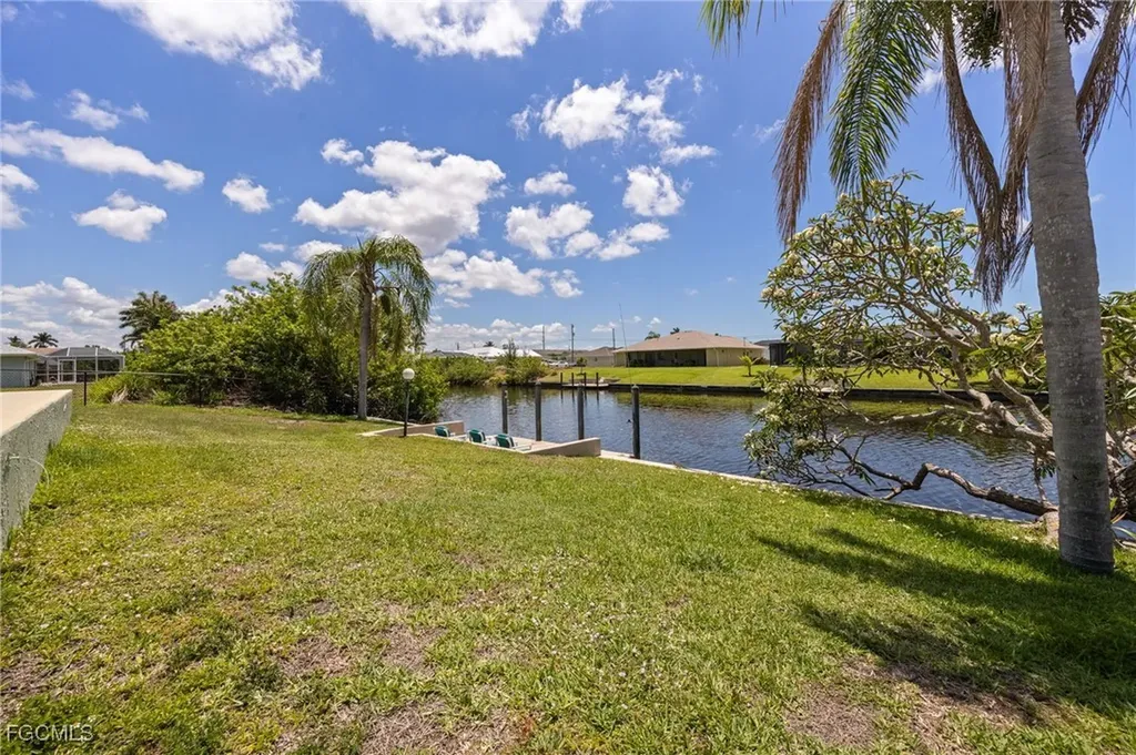 132 SW 34th Lane Cape Coral FL 33914