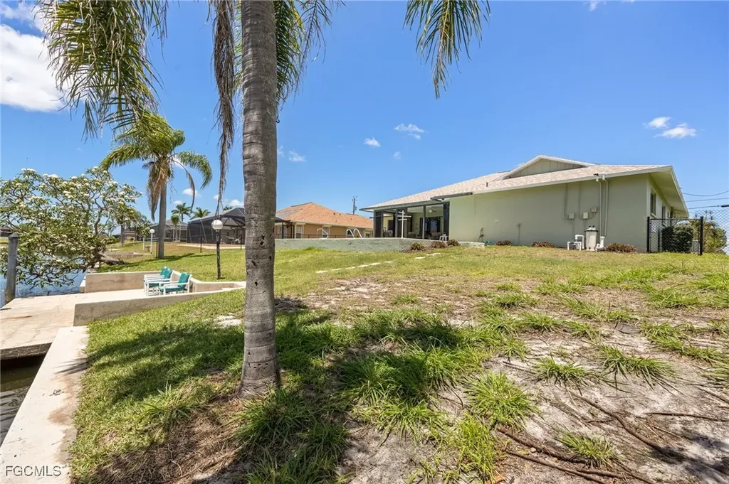 132 SW 34th Lane Cape Coral FL 33914
