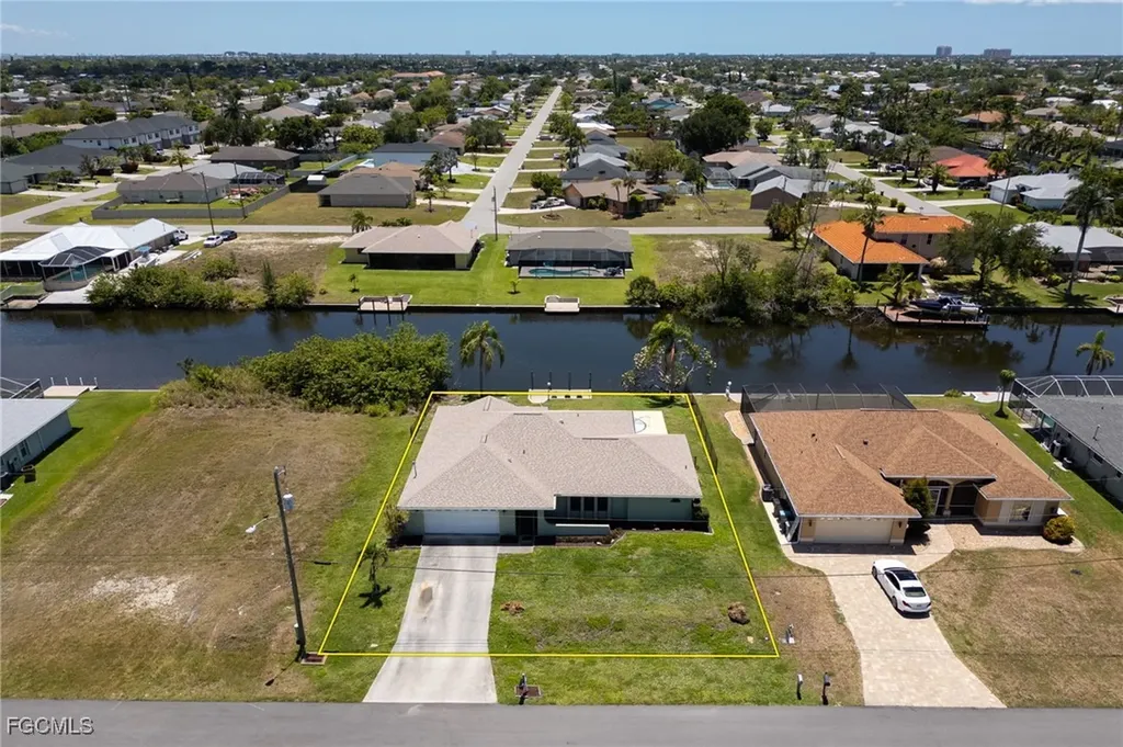 132 SW 34th Lane Cape Coral FL 33914