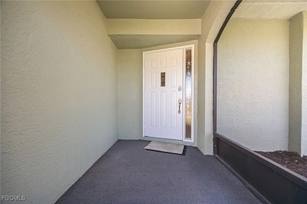 132 SW 34th Lane Cape Coral FL 33914