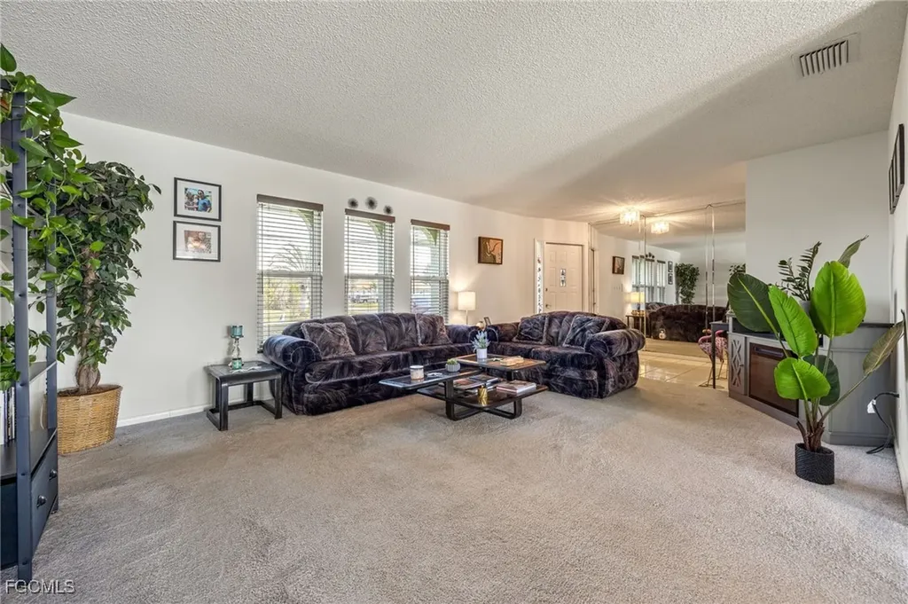 132 SW 34th Lane Cape Coral FL 33914