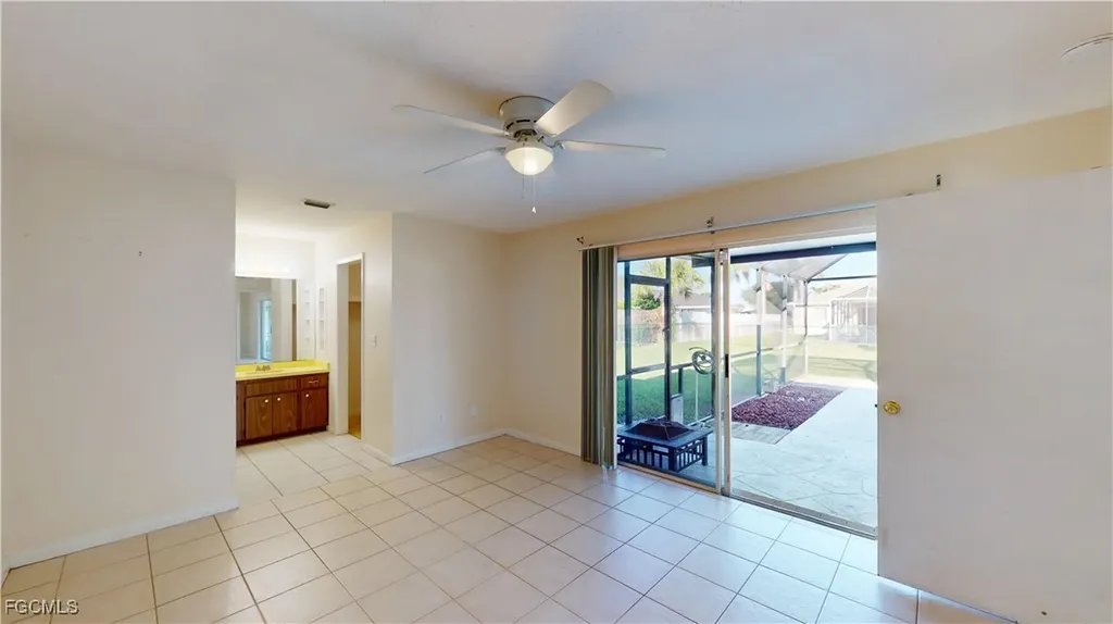 3819 SE 12th Avenue Cape Coral FL 33904
