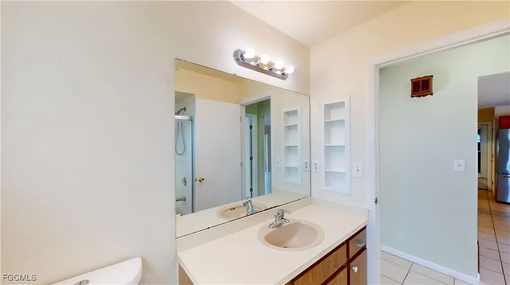3819 SE 12th Avenue Cape Coral FL 33904