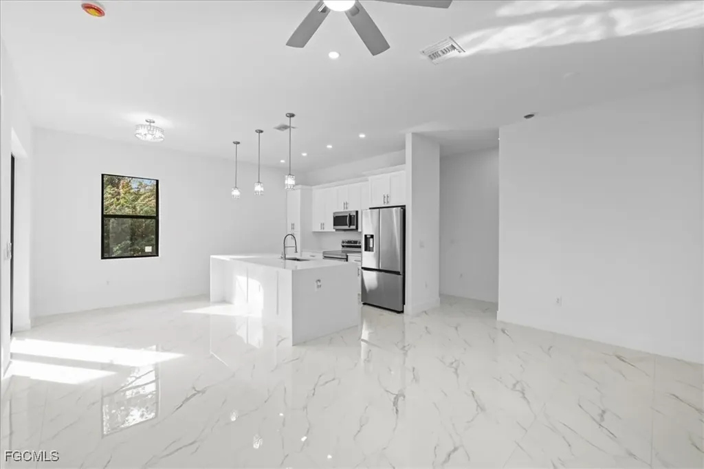 1807 W 17th Street Lehigh Acres FL 33972