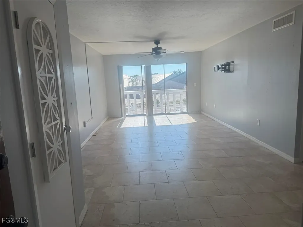 3706 Broadway Fort Myers FL 33901