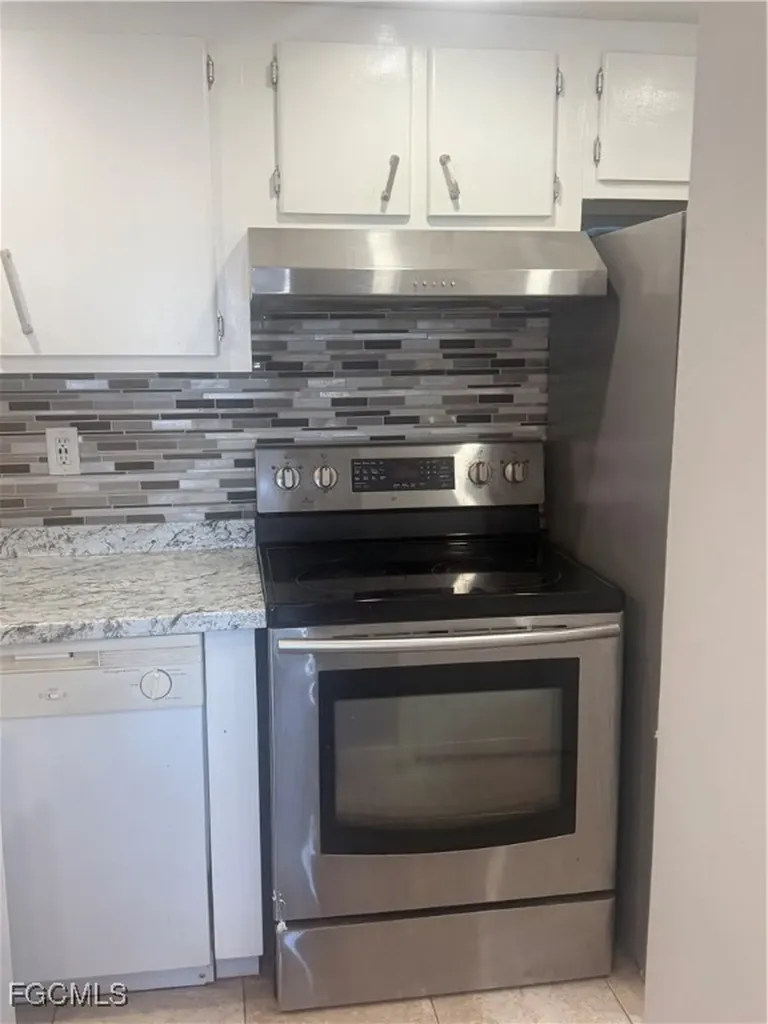 3706 Broadway Fort Myers FL 33901
