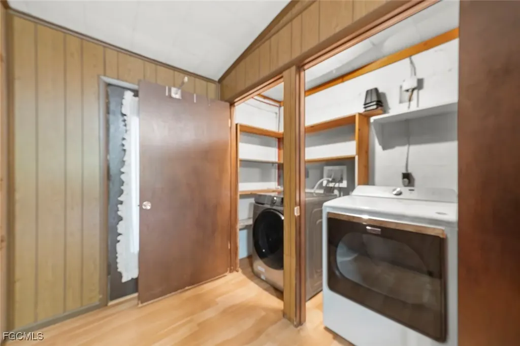 2285 Sunrise Boulevard Fort Myers FL 33907