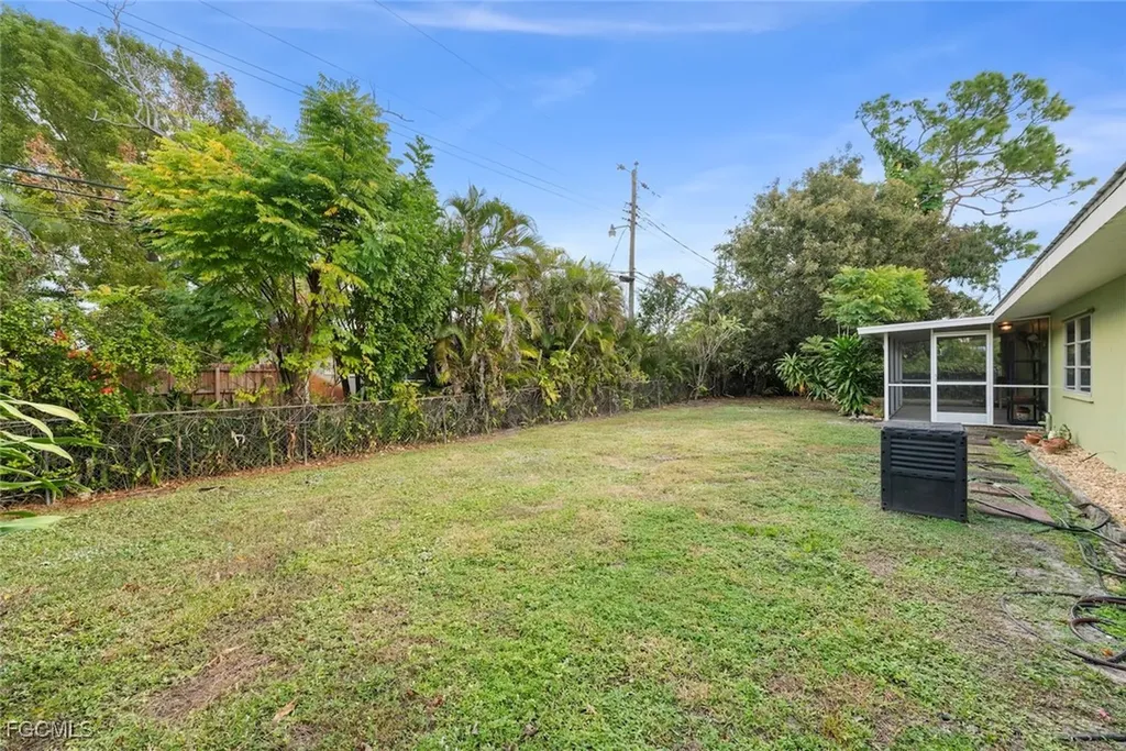 2285 Sunrise Boulevard Fort Myers FL 33907