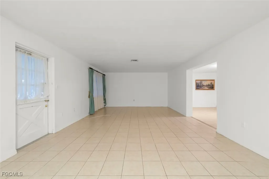 2285 Sunrise Boulevard Fort Myers FL 33907