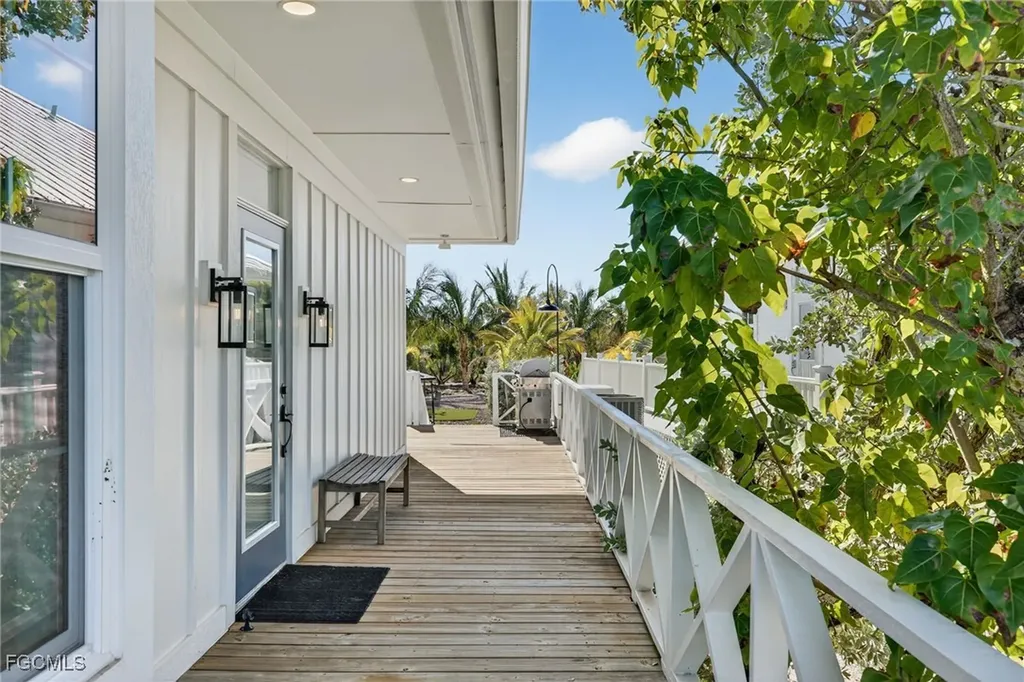 520 Useppa Island Useppa Island FL 33924