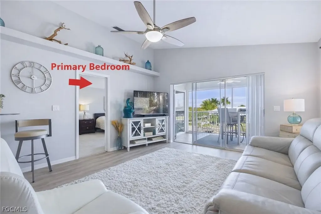 925 SW 47th Terrace Cape Coral FL 33914