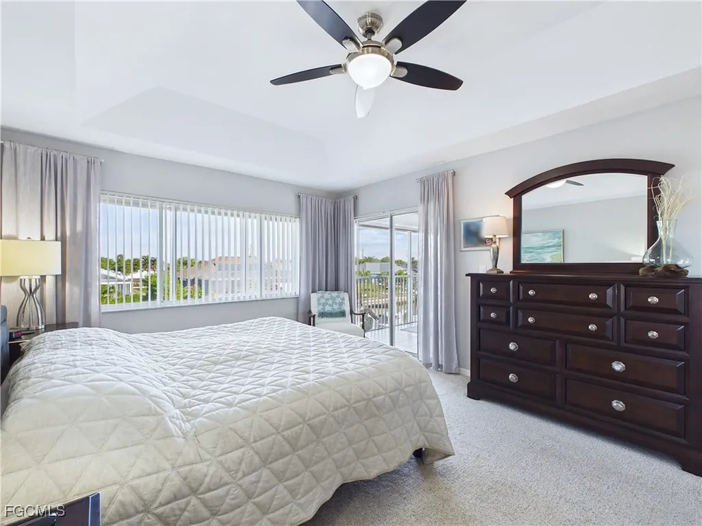 925 SW 47th Terrace Cape Coral FL 33914