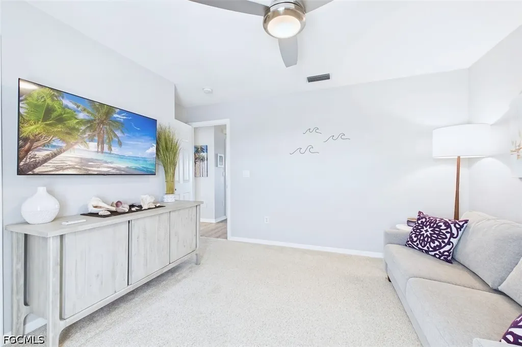 925 SW 47th Terrace Cape Coral FL 33914