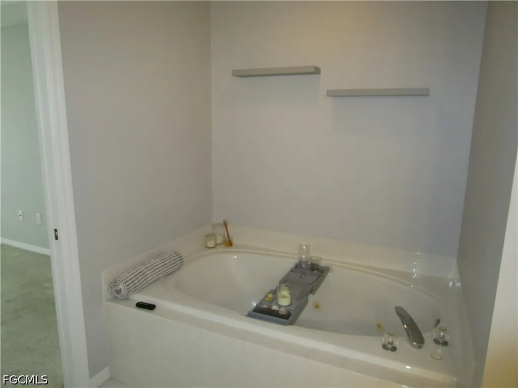 925 SW 47th Terrace Cape Coral FL 33914