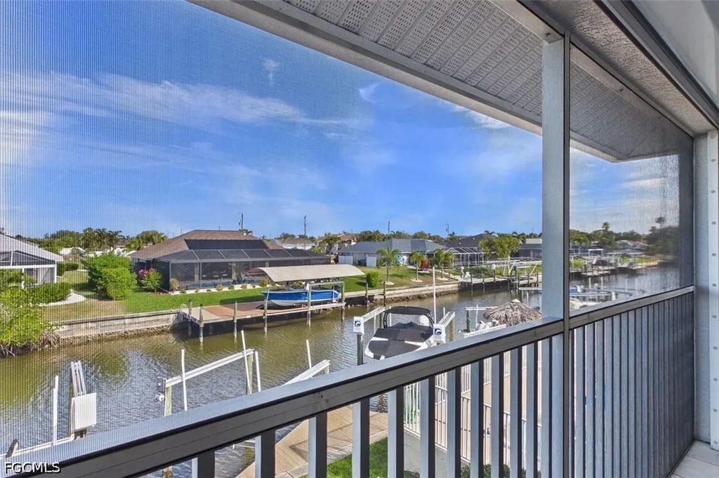 925 SW 47th Terrace Cape Coral FL 33914