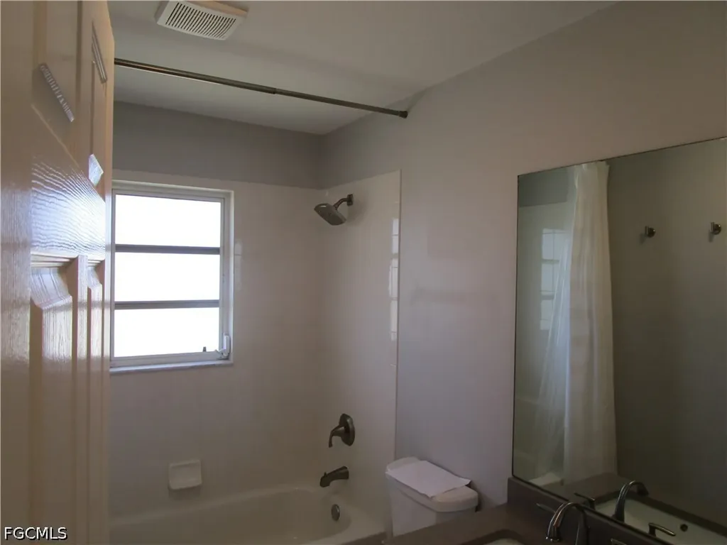 925 SW 47th Terrace Cape Coral FL 33914