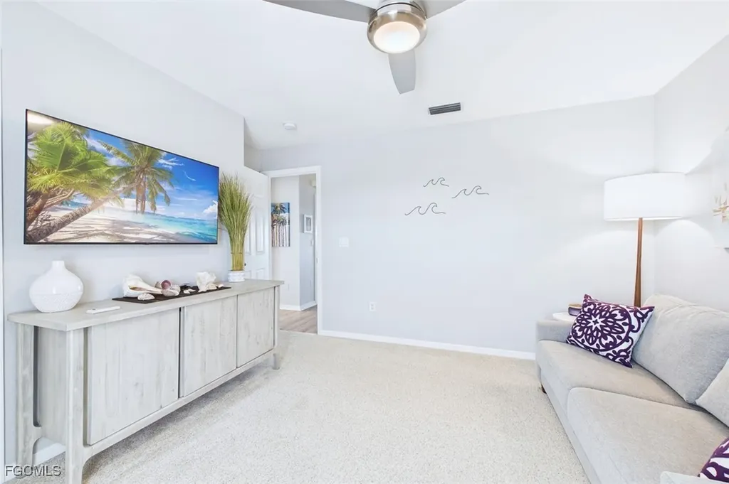 925 SW 47th Terrace Cape Coral FL 33914