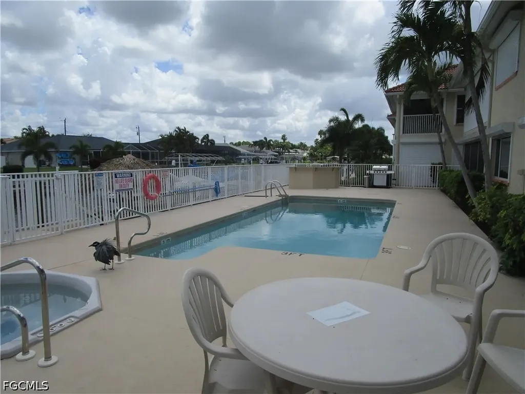 925 SW 47th Terrace Cape Coral FL 33914