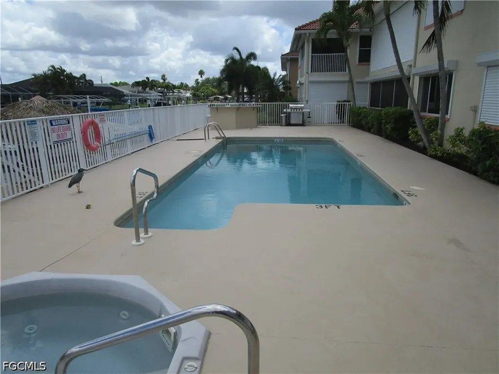 925 SW 47th Terrace Cape Coral FL 33914