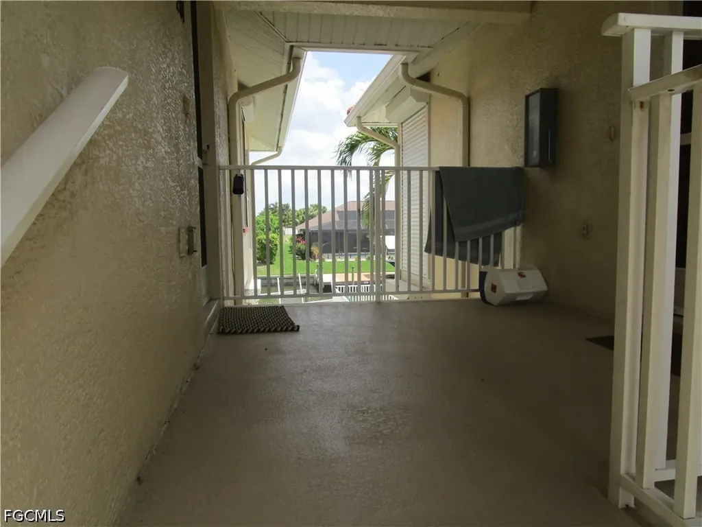 925 SW 47th Terrace Cape Coral FL 33914