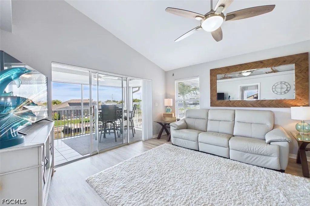 925 SW 47th Terrace Cape Coral FL 33914