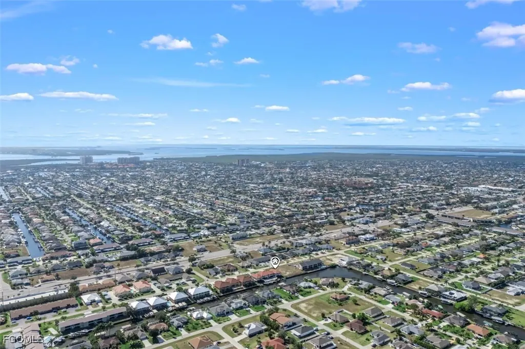 925 SW 47th Terrace Cape Coral FL 33914