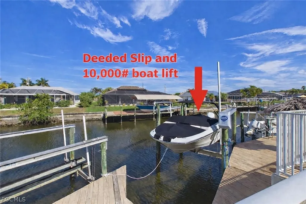 925 SW 47th Terrace Cape Coral FL 33914