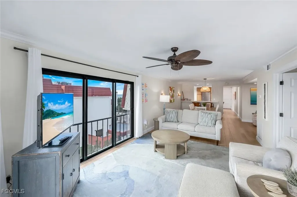 2445 W Gulf Drive Sanibel FL 33957