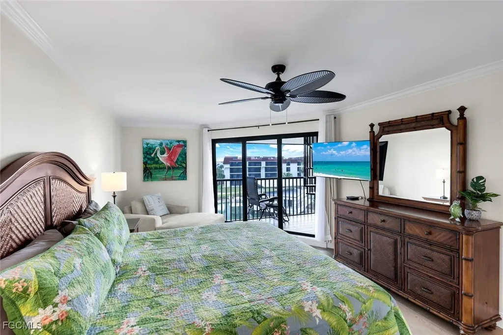 2445 W Gulf Drive Sanibel FL 33957