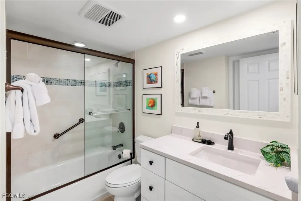 2445 W Gulf Drive Sanibel FL 33957