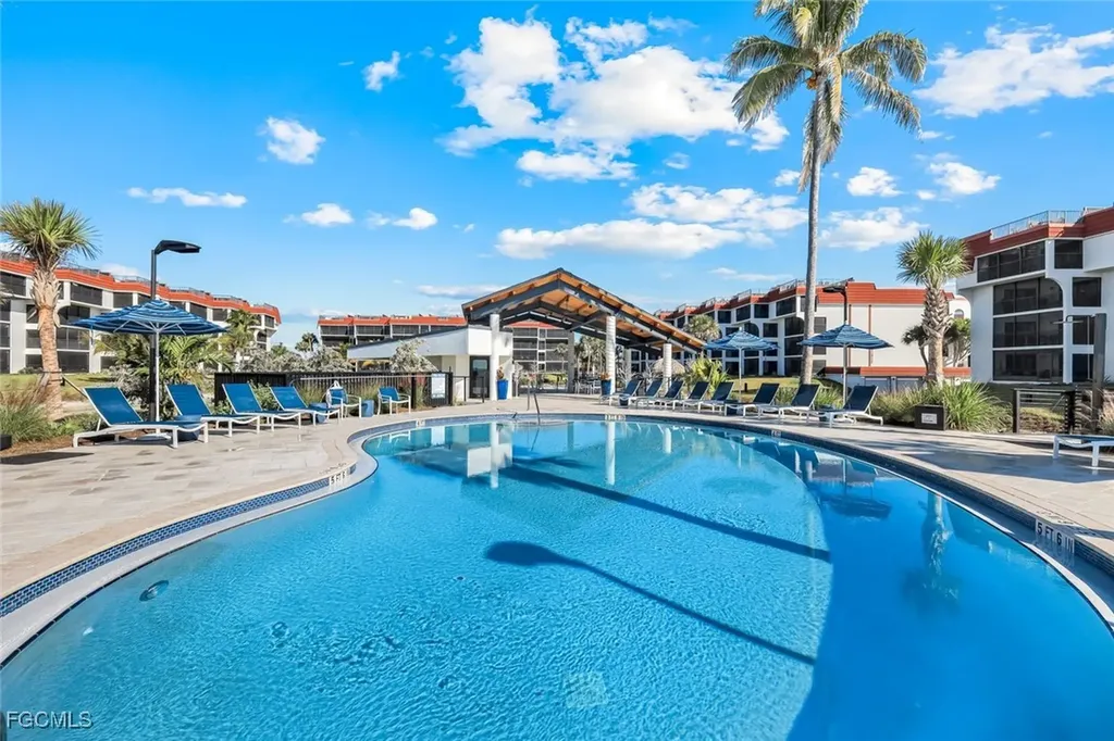 2445 W Gulf Drive Sanibel FL 33957